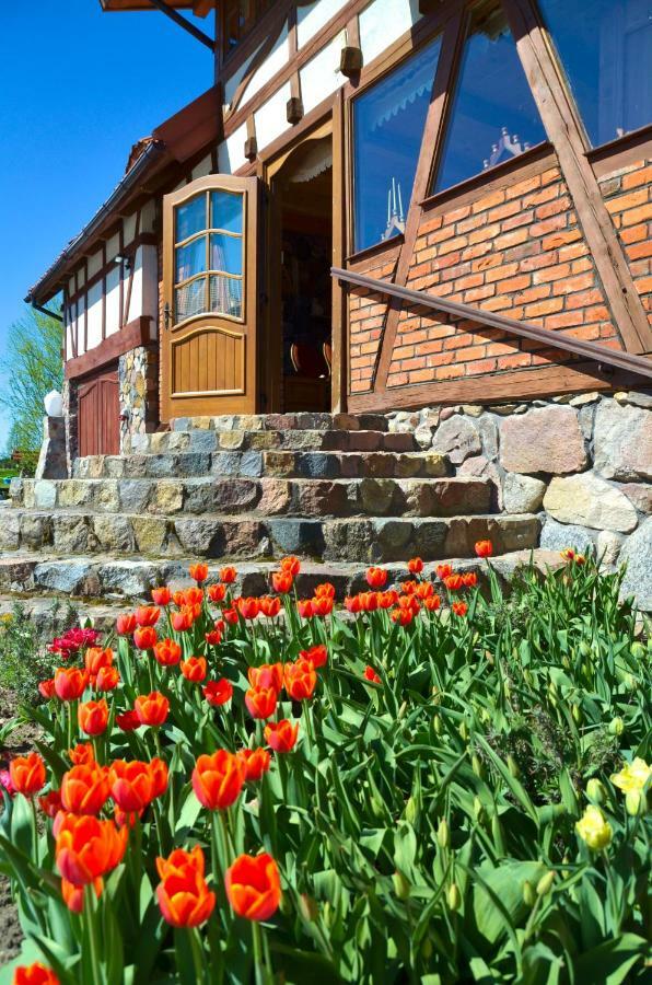 Dom Na Wodzie Mazury Villa Dzwierzuty Exterior photo